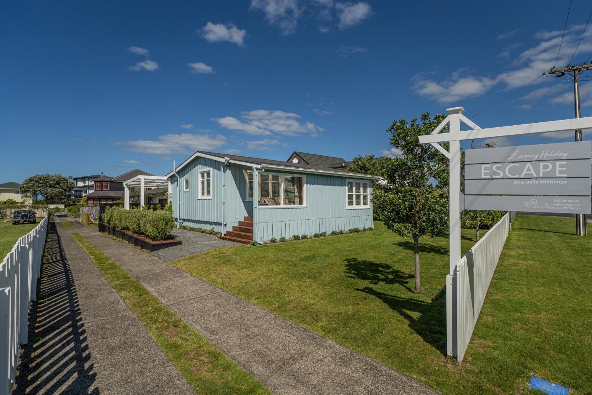 Blue Belle Cottage Whitianga Exteriör bild
