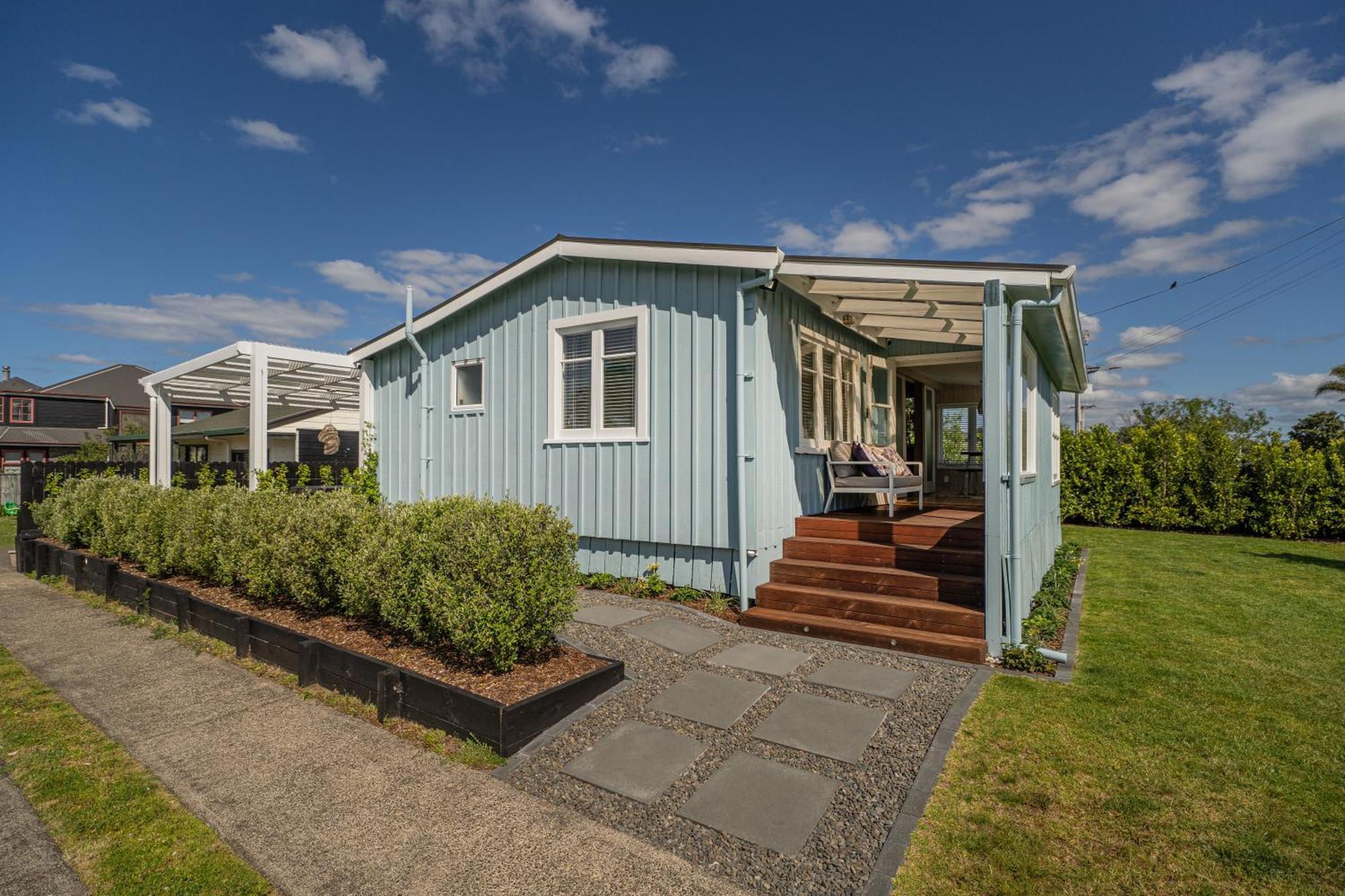 Blue Belle Cottage Whitianga Exteriör bild