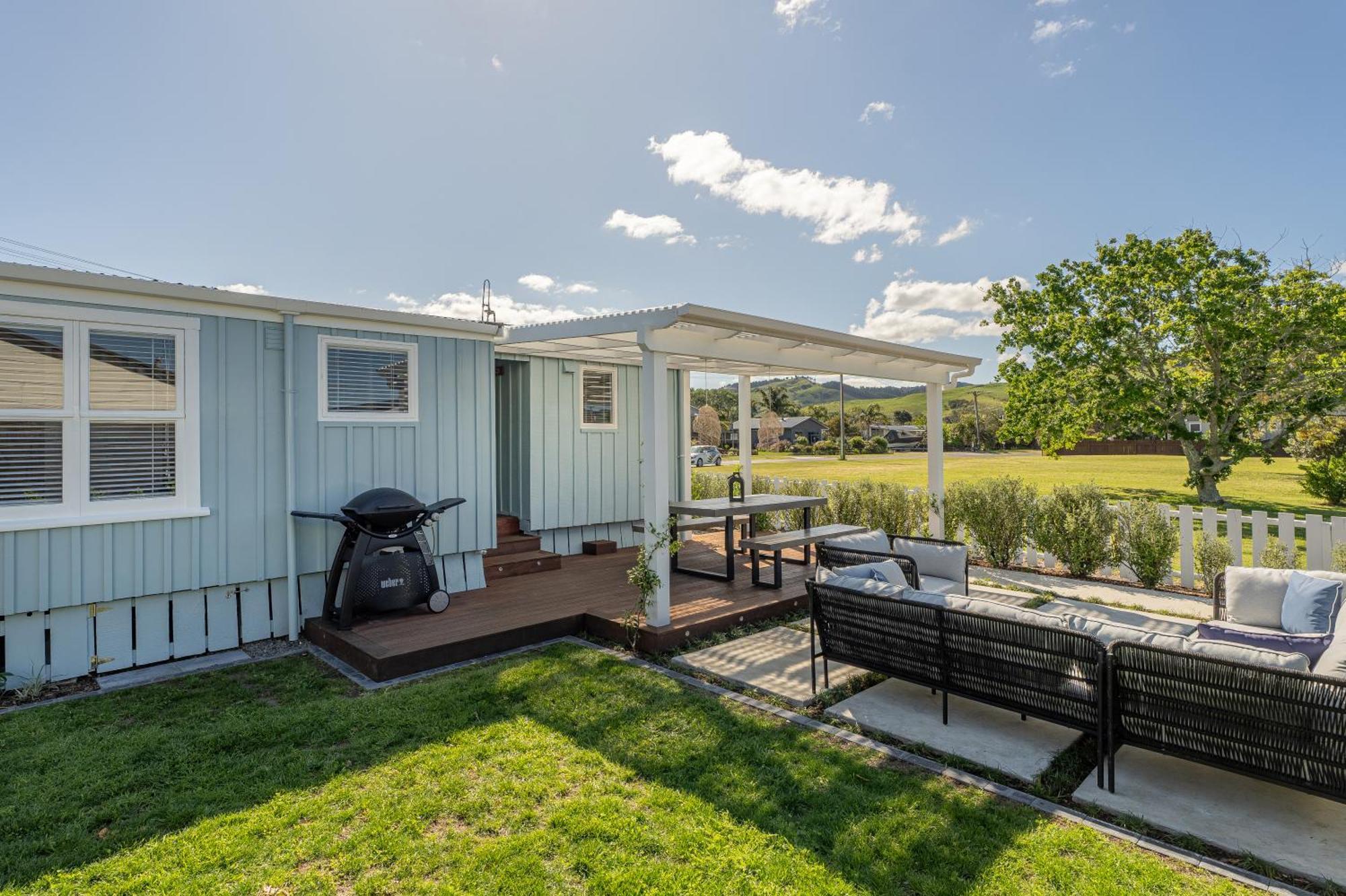 Blue Belle Cottage Whitianga Exteriör bild